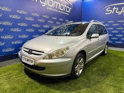 Usado Peugeot 307 136 CV (100 kW) 2005 Gris / plata Utilitario