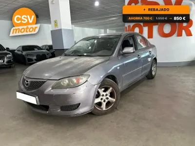 Usado Mazda 3 Active 105 CV (77 kW) 2003 Gris Utilitario
