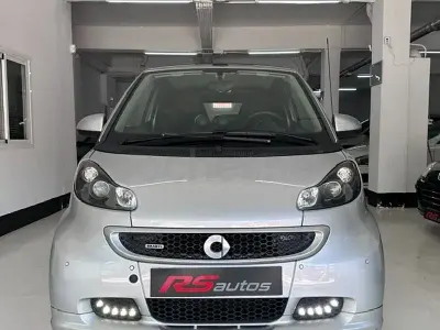 Usado Smart ForTwo Cabrio Brabus Xclusive 102 CV (75 kW) 2014 Gris / plata Descapotable