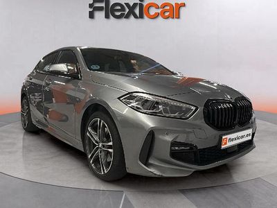 Gris Usado 2024 BMW 118 Utilitario | 24.290 € (Buen precio)