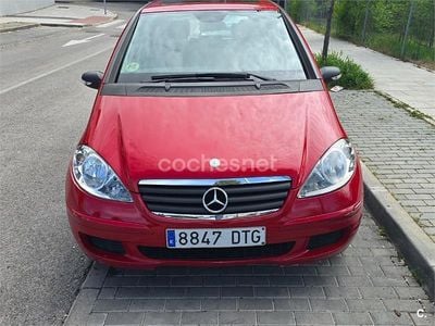 Usado Mercedes A150 Classic 95 CV (69 kW) 2005 Rojo Monovolumen