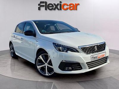 Usado Peugeot 308 GT-line 131 CV (96 kW) 2018 Blanco Berlina