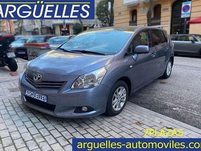 Usado Toyota Auris Advance 126 CV (92 kW) 2010 Gris Utilitario