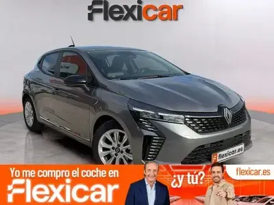 Usado Renault Clio Evolution 100 CV (73 kW) 2025 Gris Utilitario