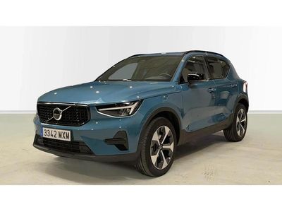 Usado Volvo XC40 Ultra 163 HP (119 kW) 2024 Azul SUV