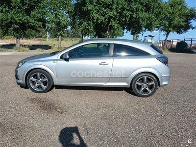 Opel Astra GTC