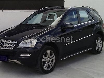 Usado Mercedes ML300 190 CV (139 kW) 2011 Azul SUV