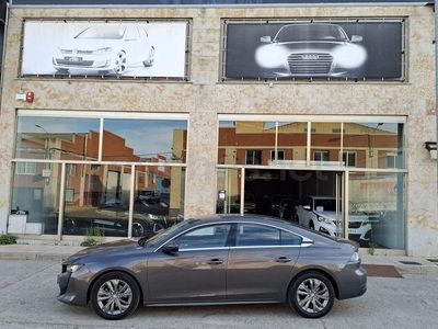 Usado Peugeot 508 Business-Line 130 CV (95 kW) 2021 Gris / plata Berlina