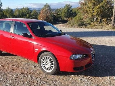 Usado Alfa Romeo 156 Distinctive 175 CV (128 kW) 2004 Rojo Familiar