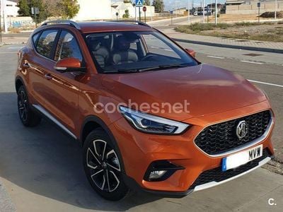 Usado MG ZS Luxury 106 CV (77 kW) 2024 Naranja SUV