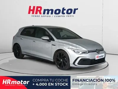 Usado VW Golf VIII R-line 150 CV (110 kW) 2023 Gris / plata Berlina