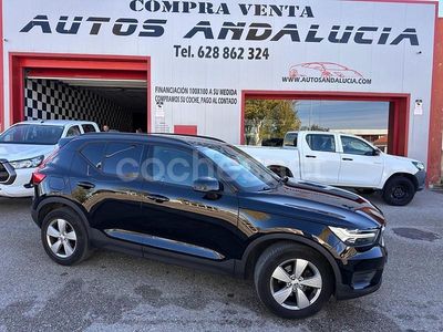 Negro Usado 2021 Volvo XC40 Momentum SUV | 18.990 € (Un poco caro)
