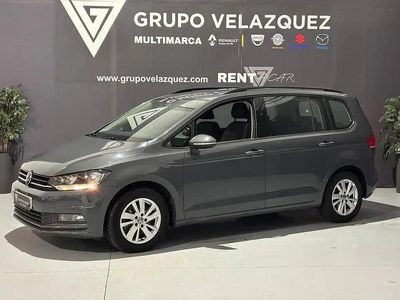 Używany VW Touran Business 122 KM (89 kW) 2021 Szary Minivan