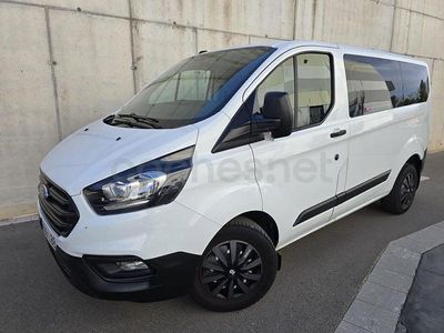 Usado Ford Tourneo Trend 105 CV (77 kW) 2019 Blanco Monovolumen
