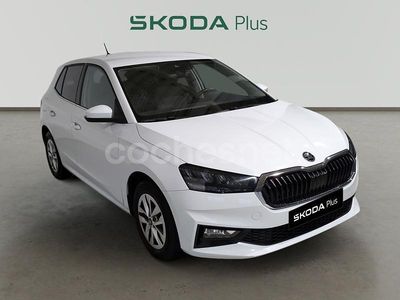 Usado Skoda Fabia Selection 115 CV (84 kW) 2025 Blanco Berlina