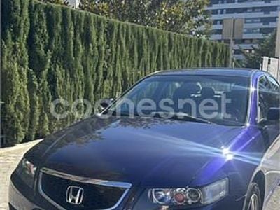 Usado Honda Accord Sport 140 CV (102 kW) 2005 Azul Berlina