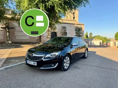 Usado Opel Insignia Eco 136 CV (100 kW) 2017 Negro Berlina