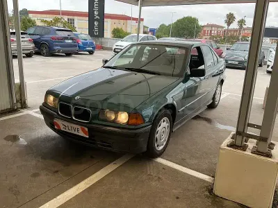 Usado BMW 316 100 CV (73 kW) 1993 Verde Berlina