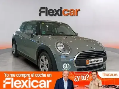 Usado Mini ONE 102 CV (75 kW) 2020 Gris Utilitario
