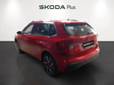 Usado Skoda Kamiq Sport 115 CV (84 kW) 2025 Rojo SUV