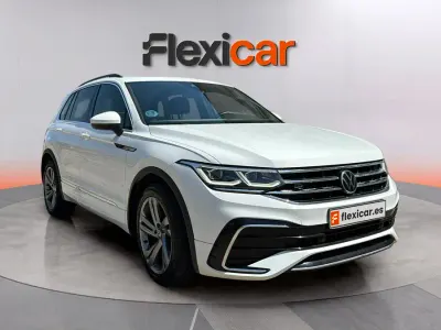 Usado VW Tiguan R-line 150 CV (110 kW) 2023 Blanco SUV