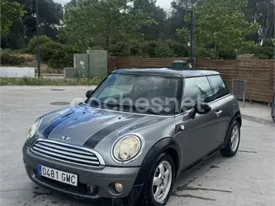 Usado Mini Cooper 120 CV (88 kW) 2009 Gris / plata Utilitario