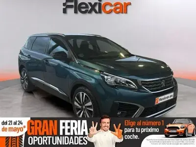 Usado Peugeot 5008 Allure 130 CV (95 kW) 2019 Verde SUV