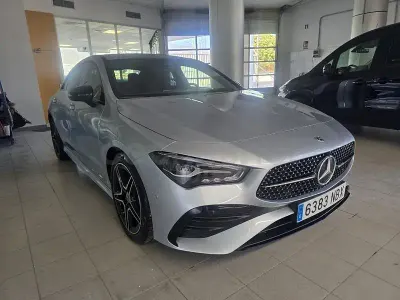 Käytetty Mercedes CLA200 163 HP (119 kW) 2025 Harmaa Sedan