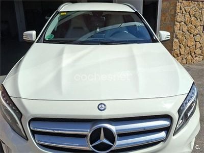 Mercedes GLA200