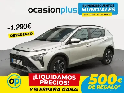 Usado Hyundai Bayon 84 CV (61 kW) 2021 Gris SUV