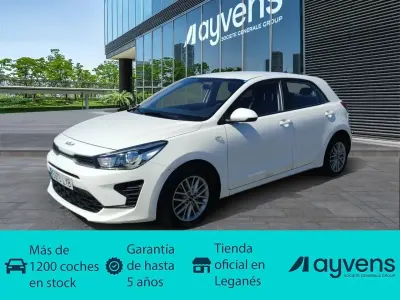 Käytetty Kia Rio 100 HP (73 kW) 2022 Valkoinen