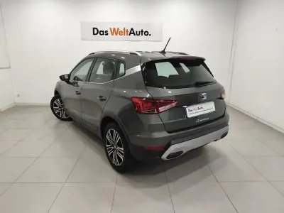 Usado Seat Arona Xperience 115 CV (84 kW) 2025 Gris SUV