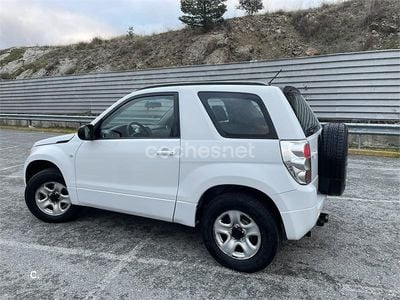 Blanco Usado 2008 Suzuki Grand Vitara SUV | 8500 € (Precio justo)
