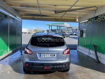 Usado Nissan Qashqai Acenta 106 CV (77 kW) 2011 Gris / plata SUV