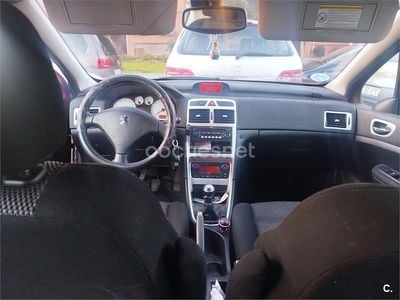 Granate Usado 2007 Peugeot 307 Berlina | 1500 € (Buen precio)