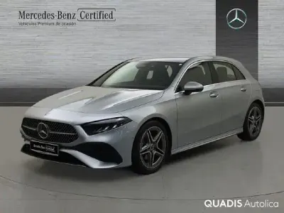 Usado Mercedes A180 136 CV (100 kW) 2025 Plata hightech