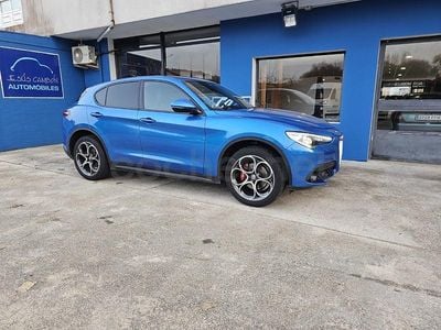 Usado Alfa Romeo Stelvio Executive 210 CV (154 kW) 2020 Azul SUV