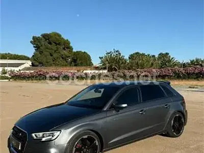 Usado Audi A3 116 CV (85 kW) 2017 Gris / plata Berlina