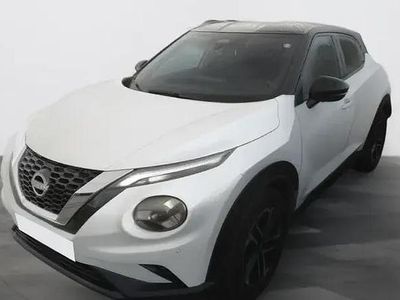 Usado Nissan Juke N-Connecta 114 CV (83 kW) 2025 Lunar white (metalizado) techo SUV