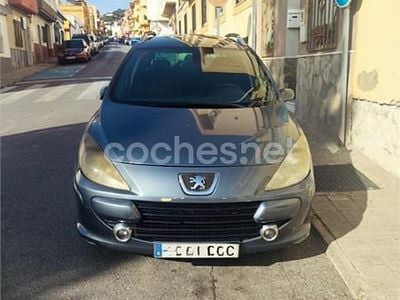Gris / plata Usado 2005 Peugeot 307 Familiar | 1000 € (Buen precio)