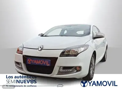 Usado Renault Mégane III Dynamique 110 CV (80 kW) 2014 Blanco Berlina