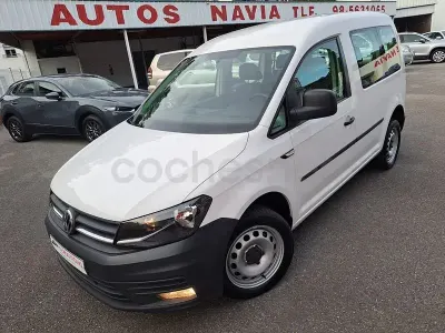 Usado VW Caddy Trendline 122 CV (89 kW) 2018 Blanco Monovolumen