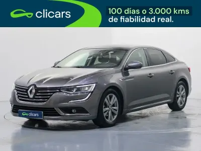 Usado Renault Talisman Zen 150 CV (110 kW) 2019 Gris / plata Berlina