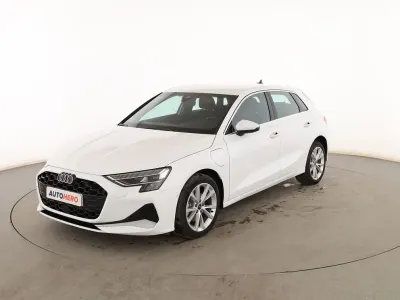 Usado Audi A3 Sportback Advanced 204 CV (150 kW) 2025 Blanco Utilitario
