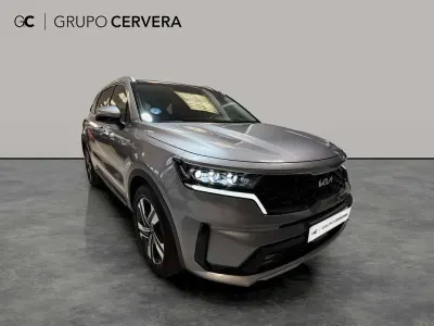 Usado Kia Sorento Plus 232 CV (170 kW) 2023 Gris SUV