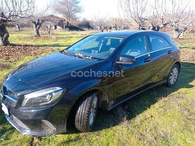 Usado Mercedes A180 109 CV (80 kW) 2018 Negro Berlina