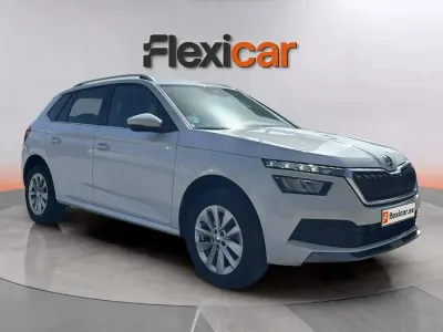 Usado Skoda Kamiq Ambition 150 CV (110 kW) 2023 Blanco SUV