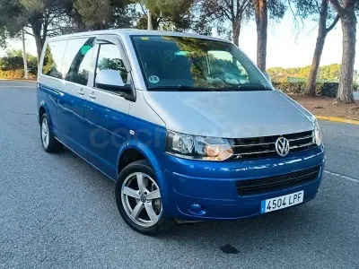 Usado VW Caravelle Comfortline 180 CV (132 kW) 2013 Azul Van