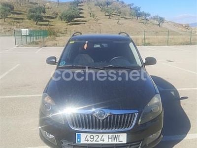 Usado Skoda Fabia Fresh 75 CV (55 kW) 2014 Negro Familiar