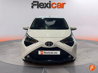 Usado Toyota Aygo X-play 72 CV (52 kW) 2021 Blanco Utilitario